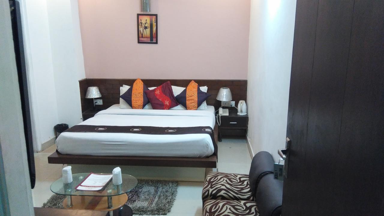 Airport Hotel Port View New Delhi Bilik gambar